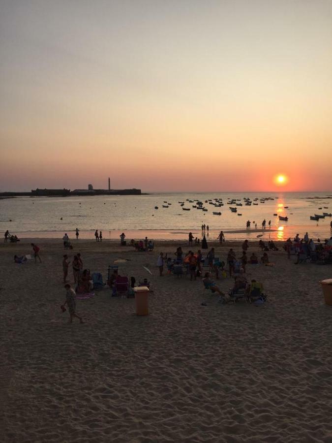 Apartamento Balneario Playa Caleta Cadiz Luaran gambar
