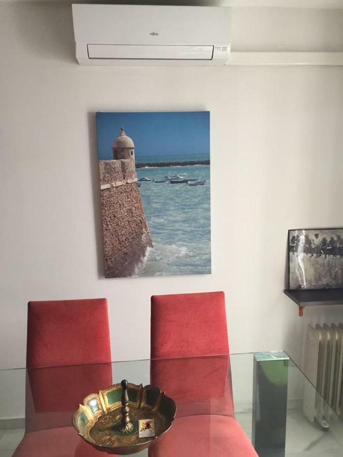 Apartamento Balneario Playa Caleta Cadiz Luaran gambar