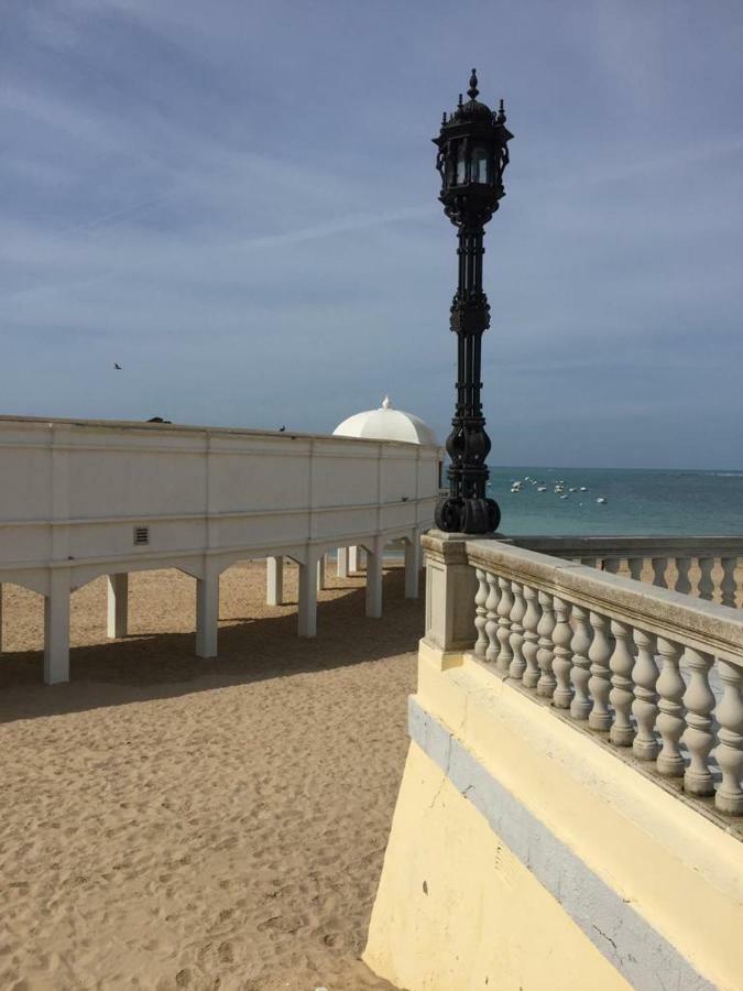 Apartamento Balneario Playa Caleta Cadiz Luaran gambar